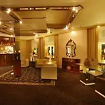 & Waldecker Hof Hotell