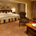 Hotell & Waldecker Hof Willingen (Upland)