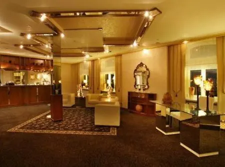 & Waldecker Hof Hotel