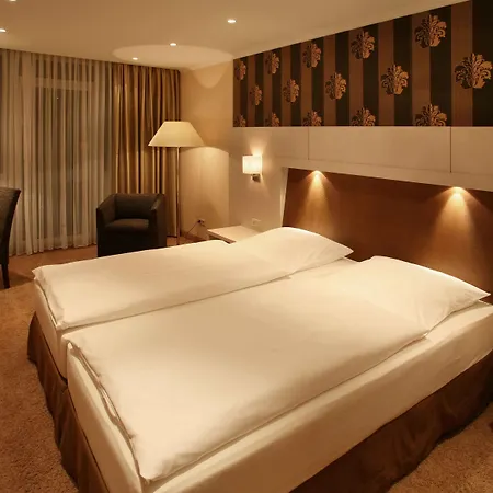 & Waldecker Hof Hotel