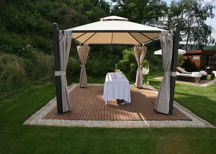 Hotell & Waldecker Hof 3*